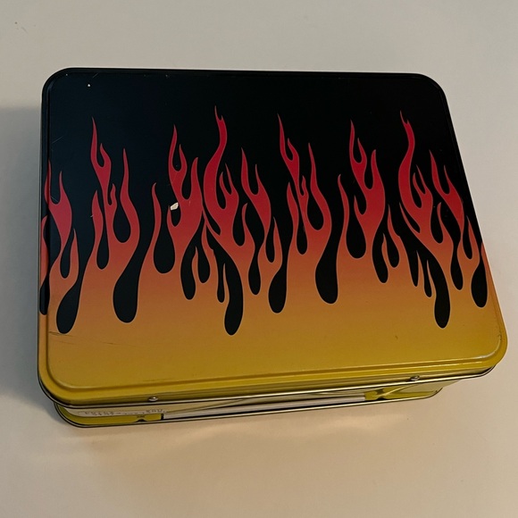 Flames Tin Lunch Box - Picture 2 of 7